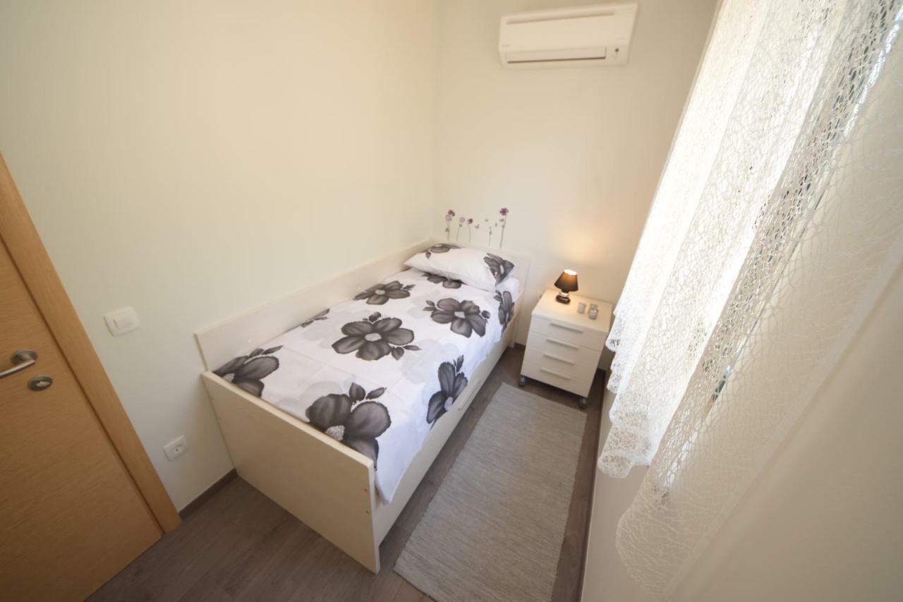 Apartmani Dora I Kati 오레비츠 외부 사진