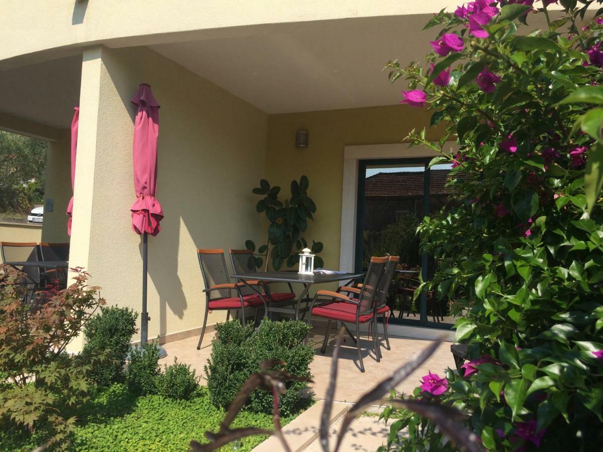 Apartmani Dora I Kati 오레비츠 외부 사진