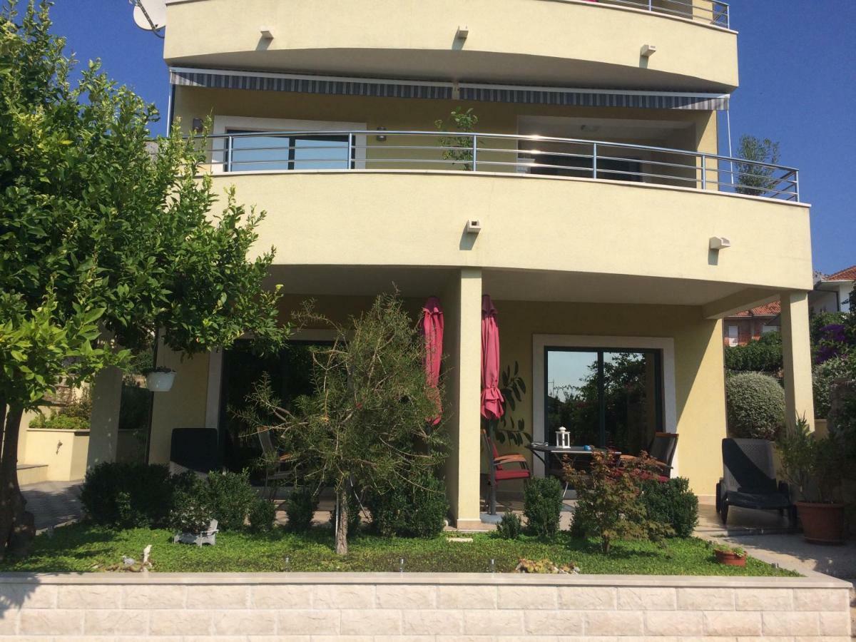 Apartmani Dora I Kati 오레비츠 외부 사진
